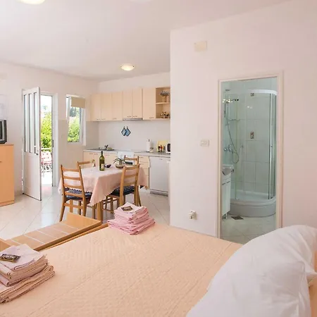 Apartmán Miljan Popovic - With Terrace