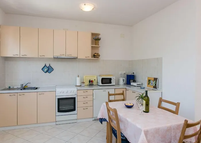 Apartament Miljan Popovic - With Terrace *